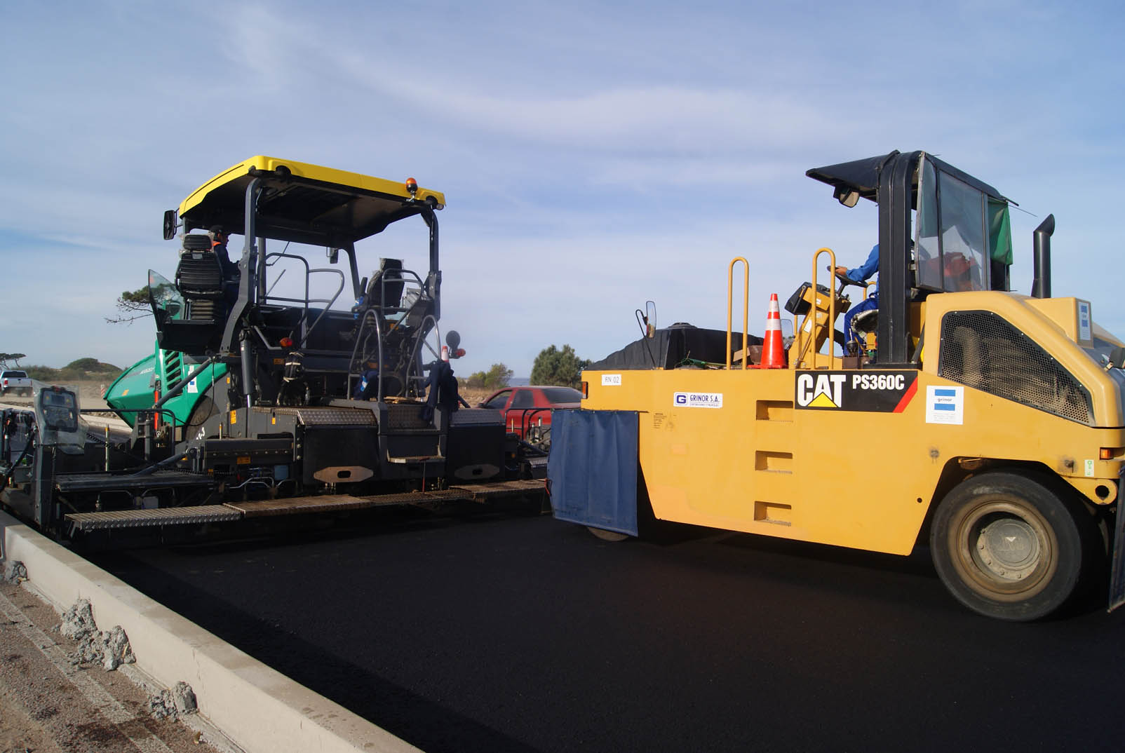 El eterno femenino de una imaginativa pintora