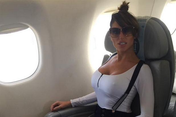 El eterno femenino de una imaginativa pintora