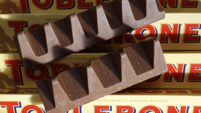 El eterno femenino de una imaginativa pintora