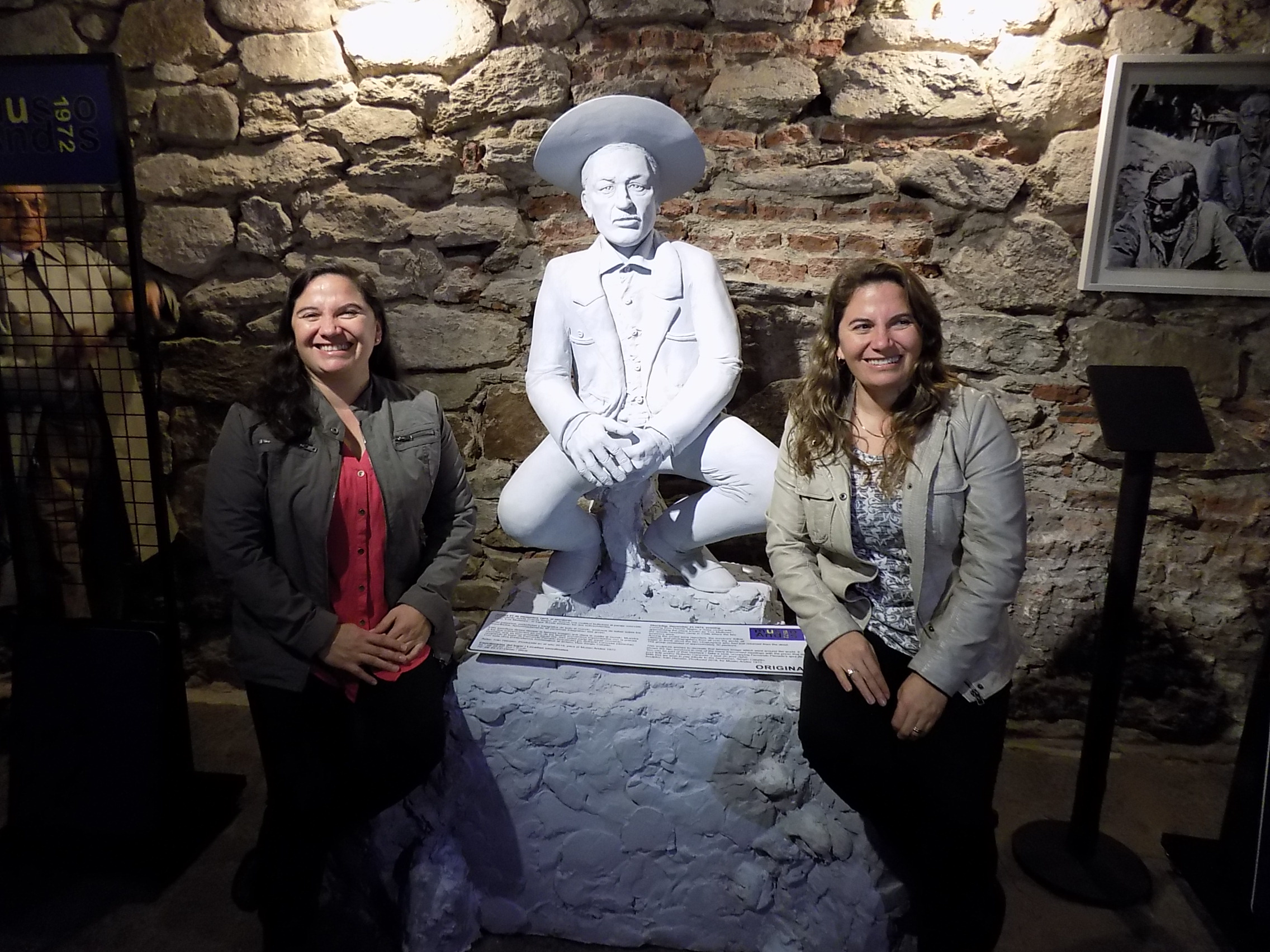 Paula y Daniela Catalán.