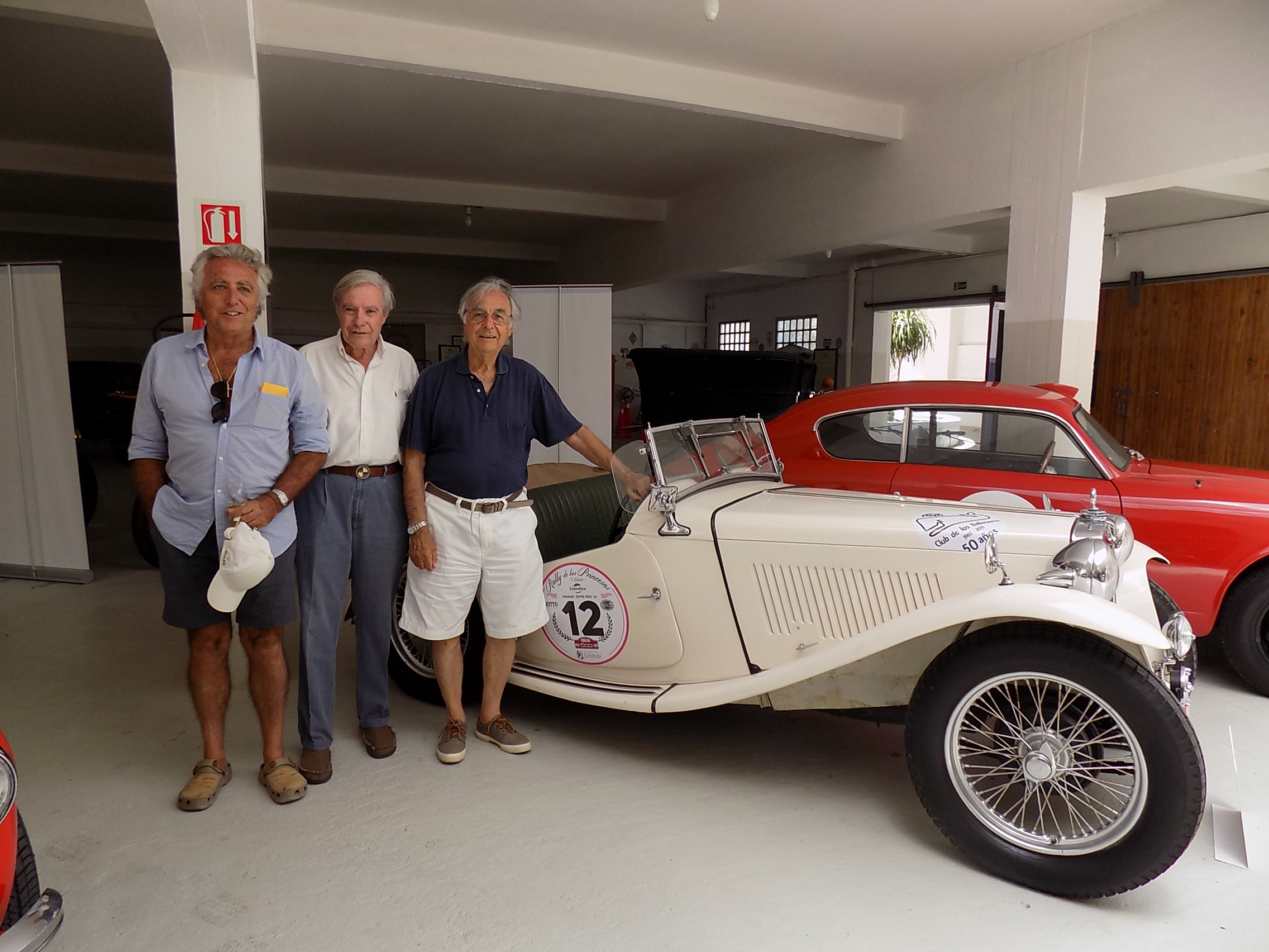 Horacio Riadigos, Ricardo Calderwood, Juan Scalesciani.