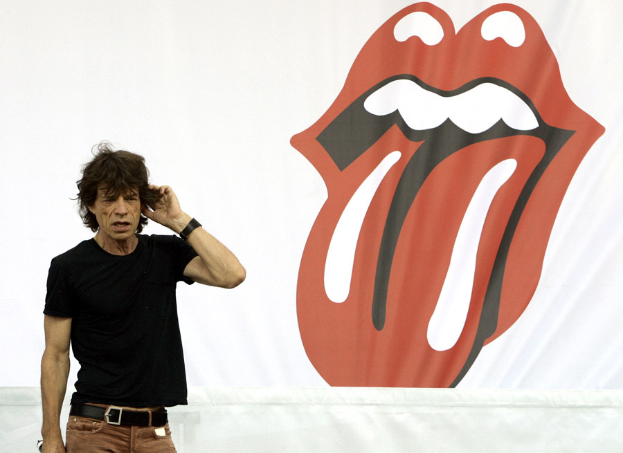 El eterno femenino de una imaginativa pintora