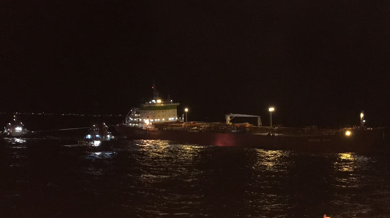 El eterno femenino de una imaginativa pintora