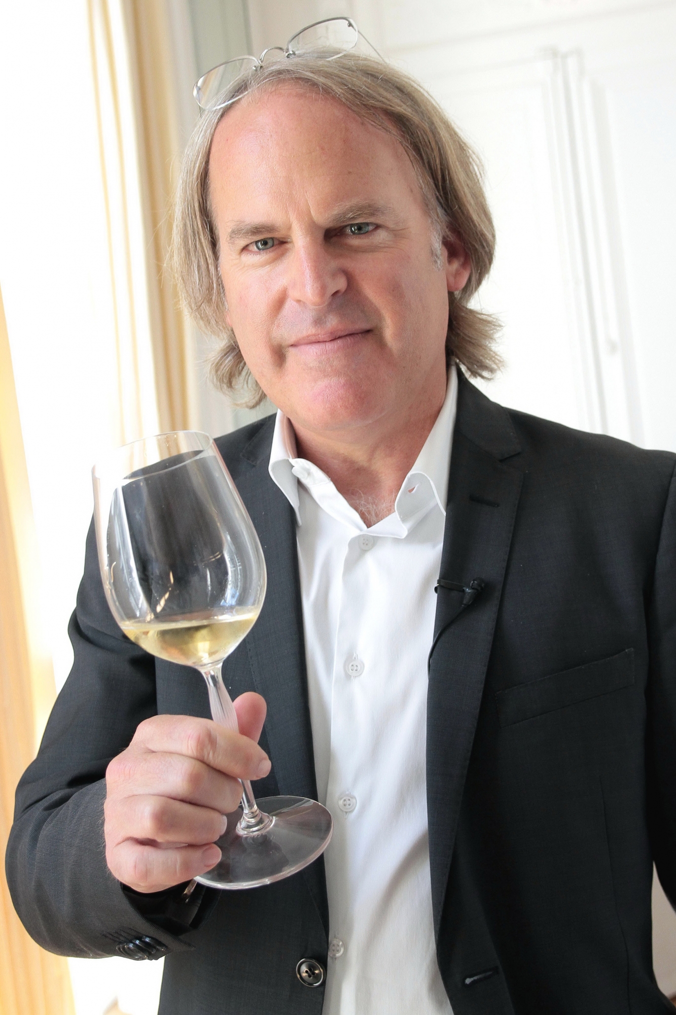 El eterno femenino de una imaginativa pintora