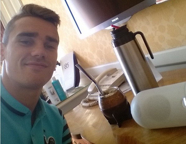 El eterno femenino de una imaginativa pintora