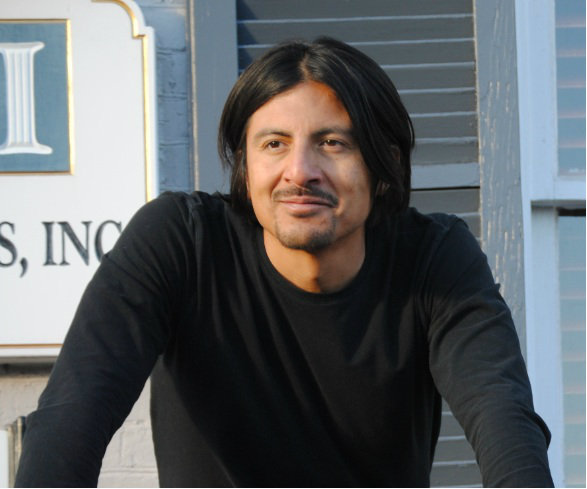 El eterno femenino de una imaginativa pintora