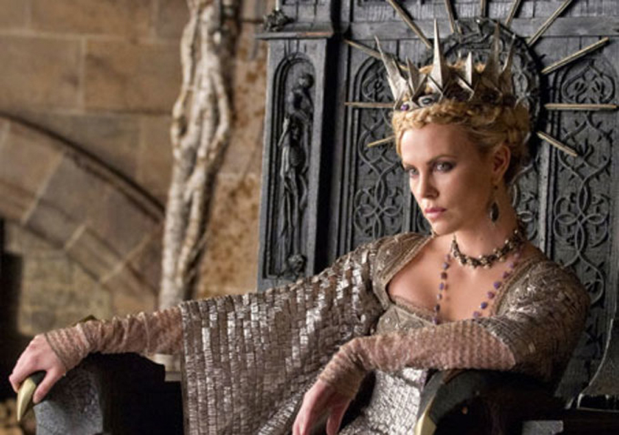 El eterno femenino de una imaginativa pintora