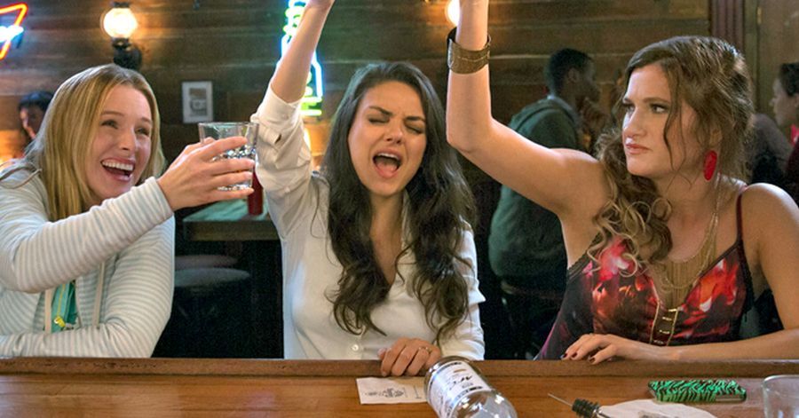 El eterno femenino de una imaginativa pintora