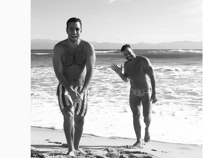 El eterno femenino de una imaginativa pintora