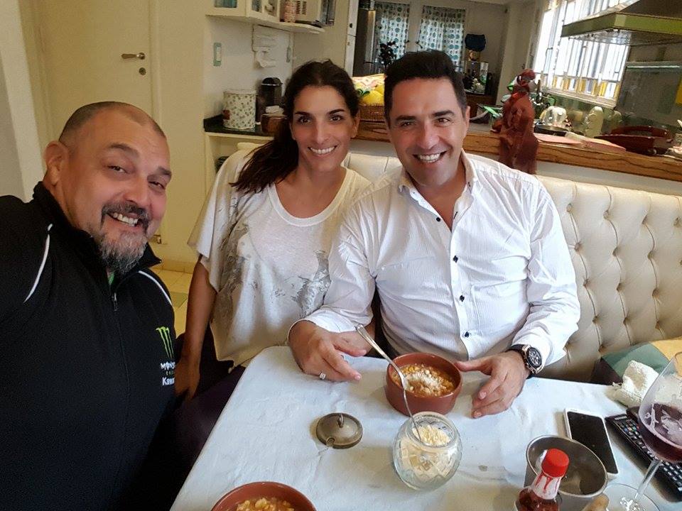 El eterno femenino de una imaginativa pintora