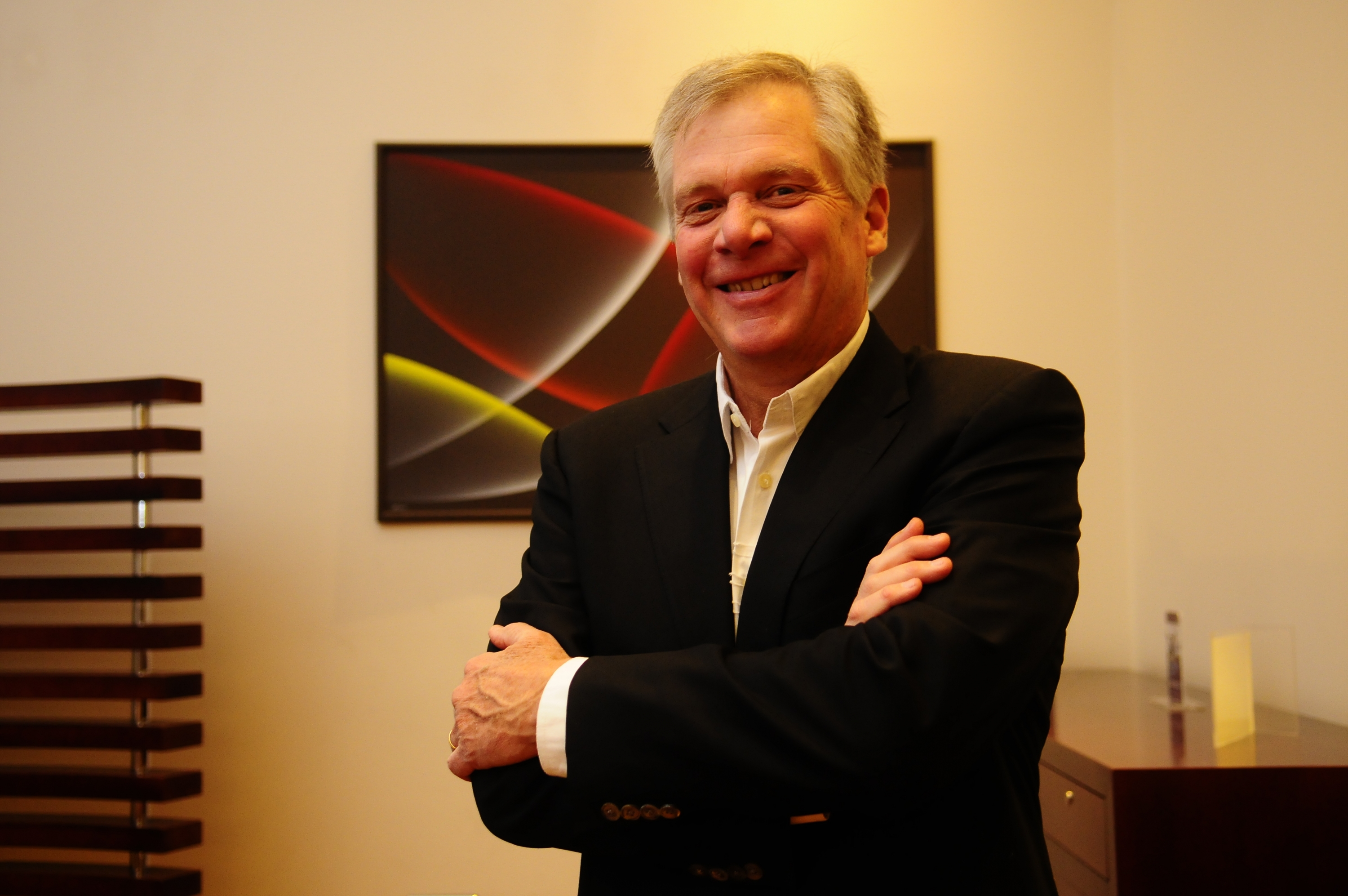 El eterno femenino de una imaginativa pintora