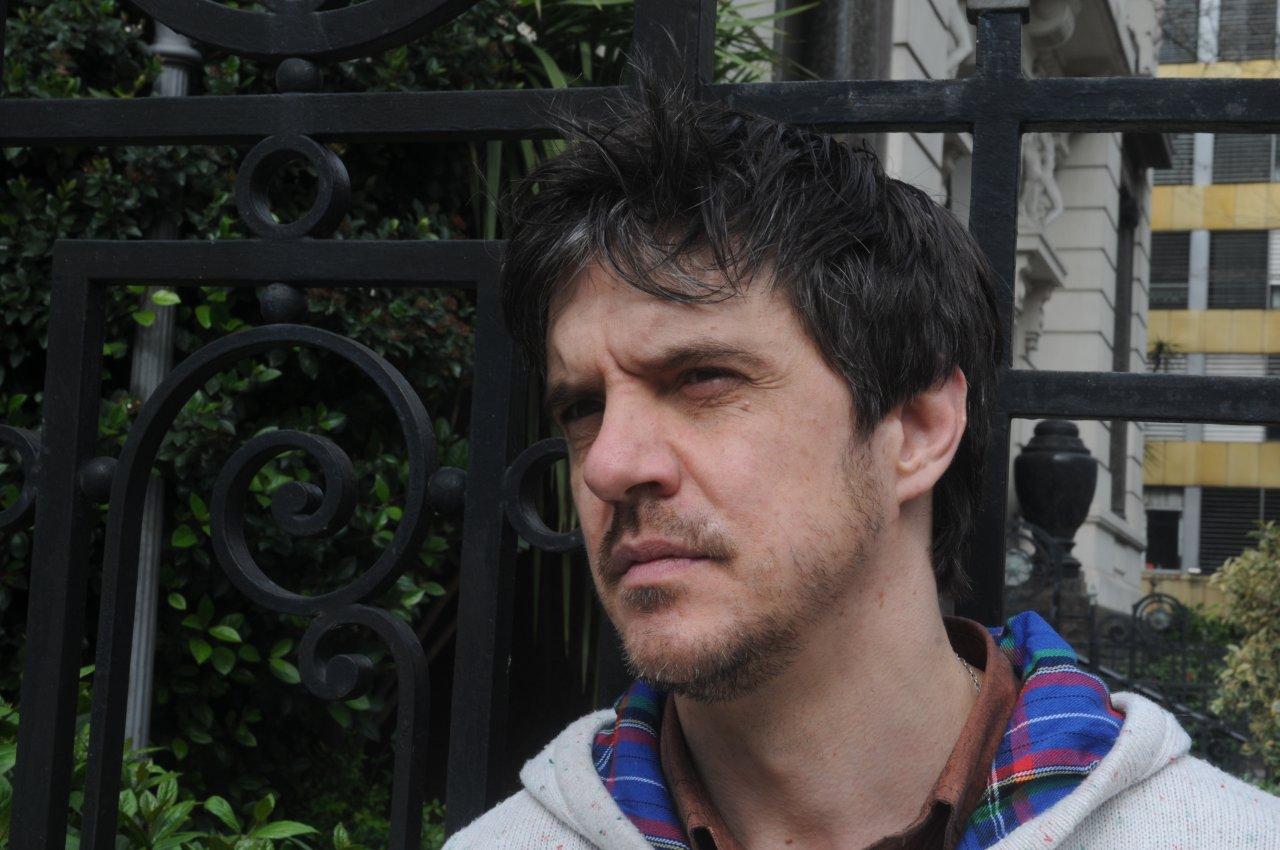 El eterno femenino de una imaginativa pintora