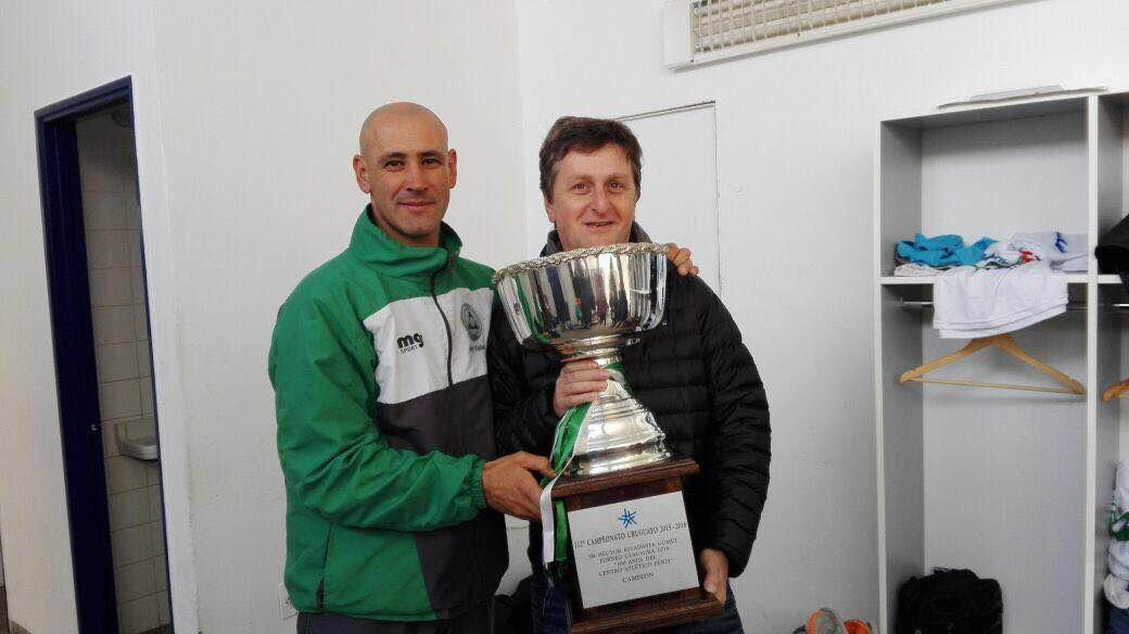 El eterno femenino de una imaginativa pintora