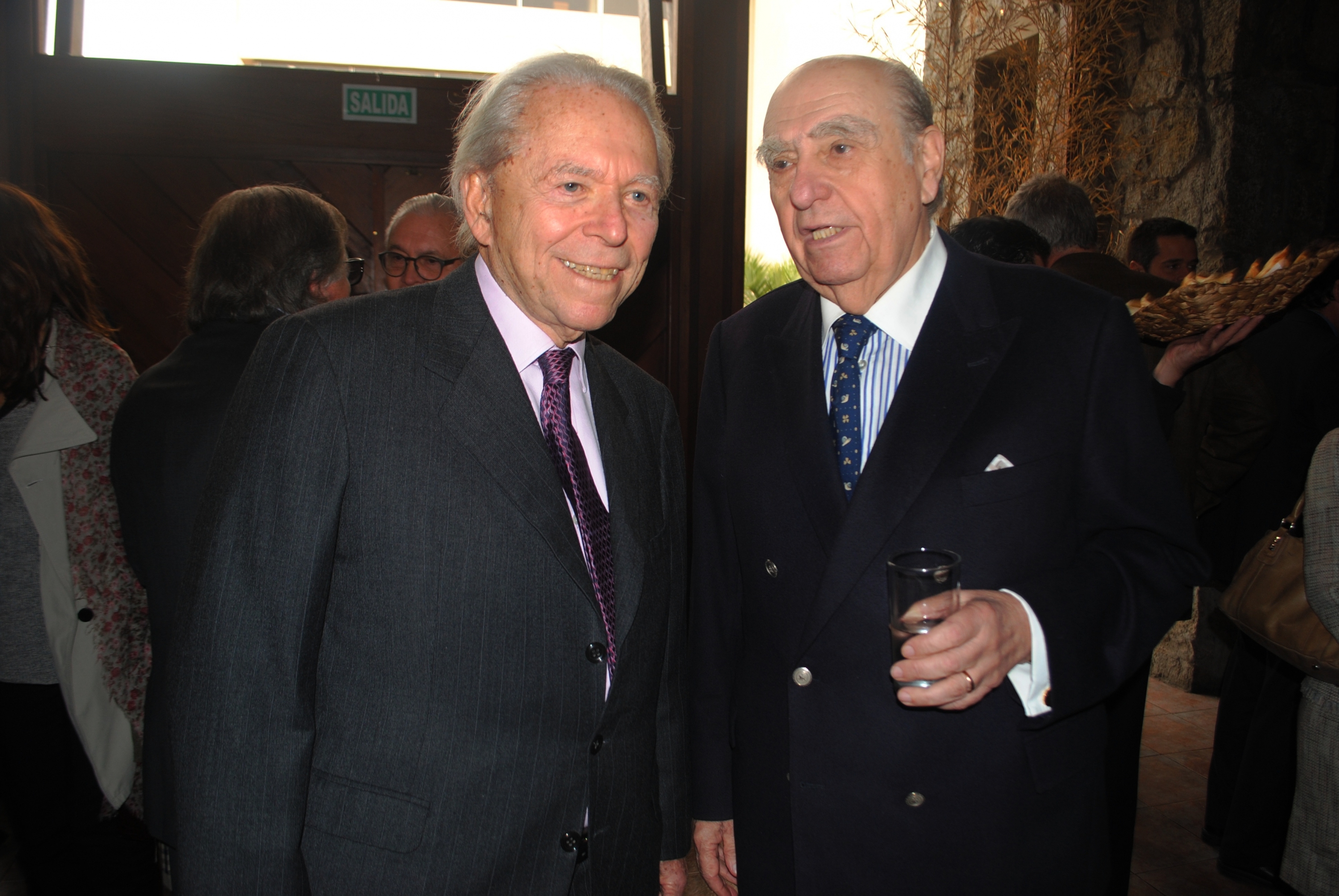 Enrique Manhard, Julio María Sanguinetti.