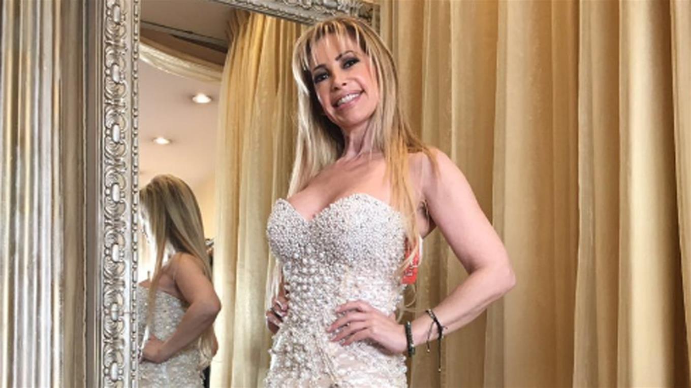 El eterno femenino de una imaginativa pintora