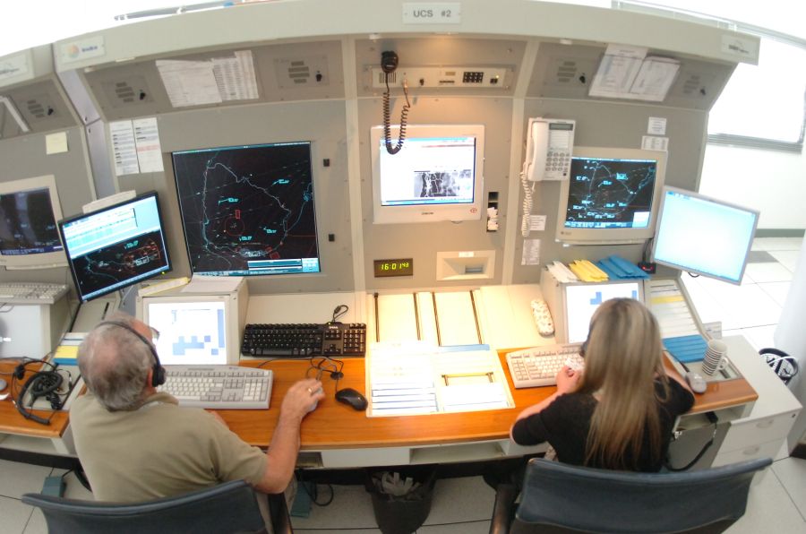 El eterno femenino de una imaginativa pintora