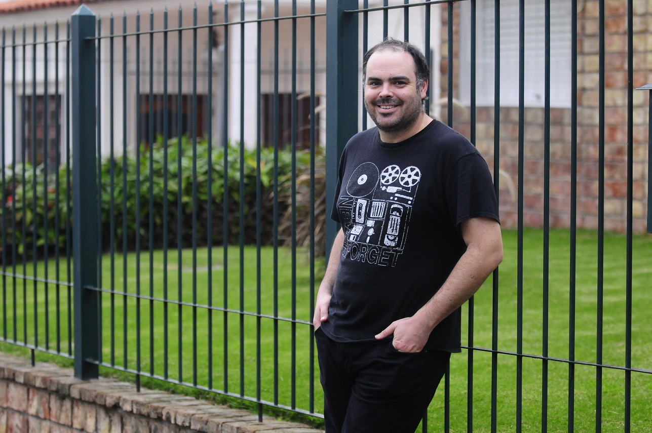 El eterno femenino de una imaginativa pintora