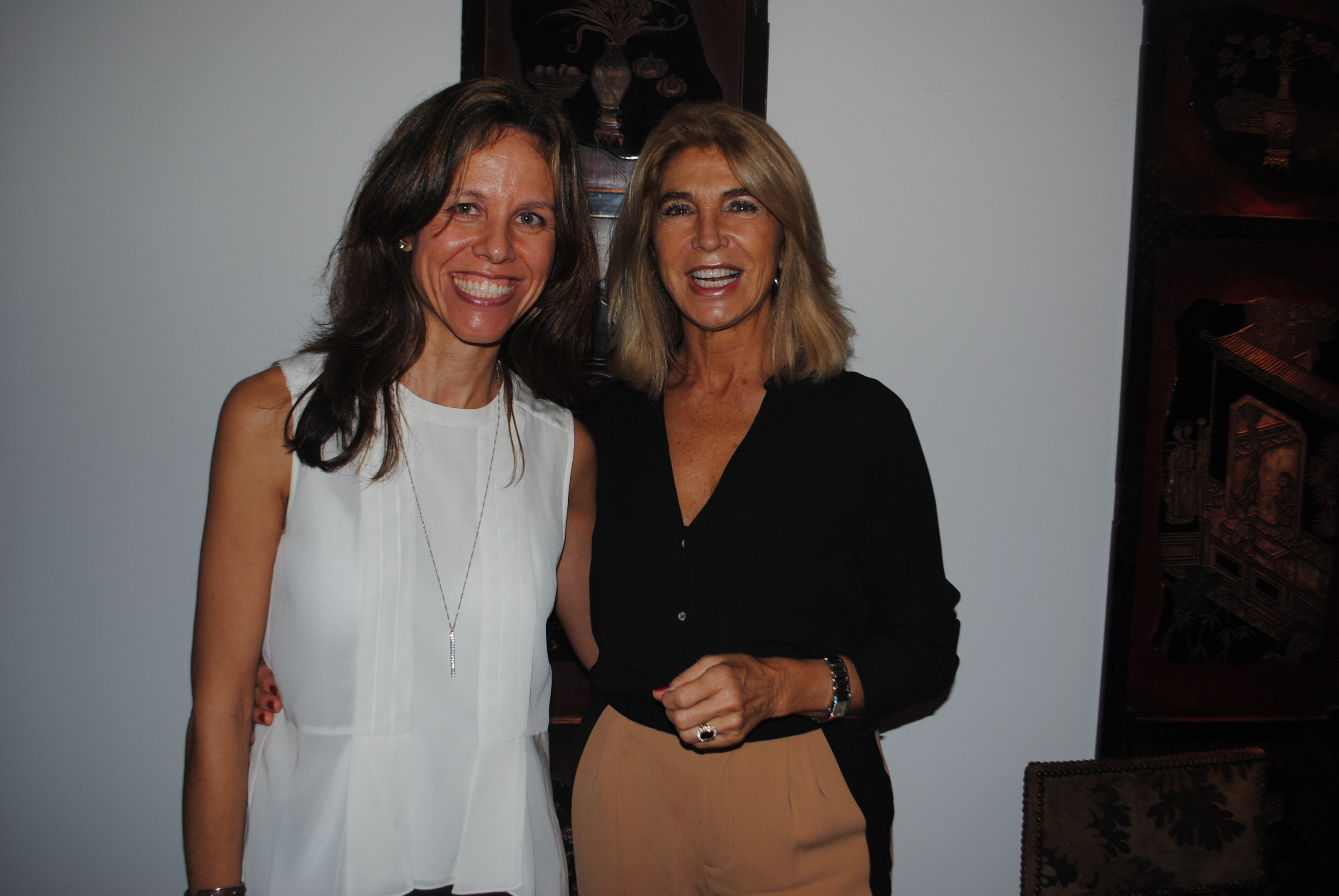 Lina Reyes, Evelyn Tellería.