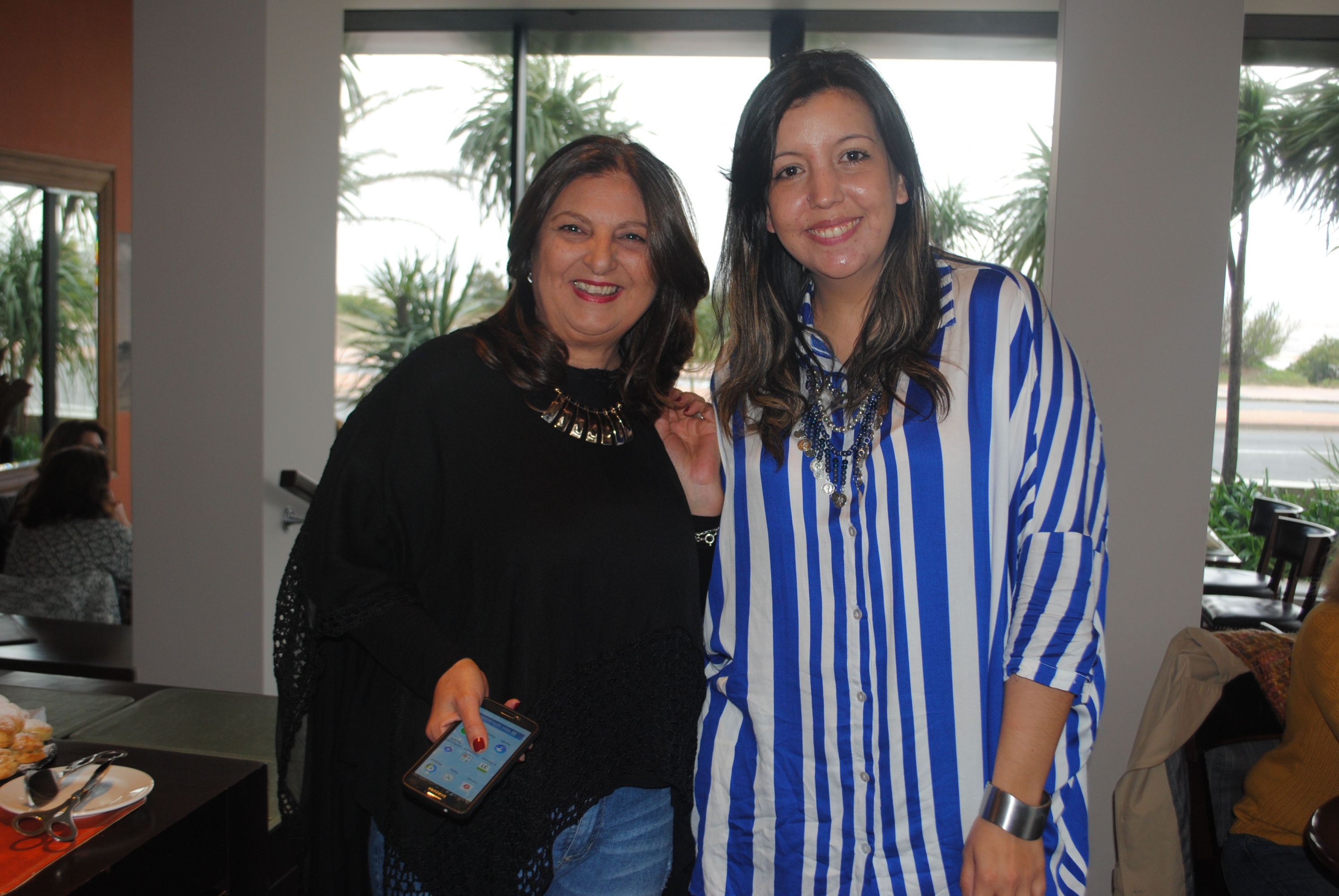 Cecilia Baldomir, Gloria Quintero.