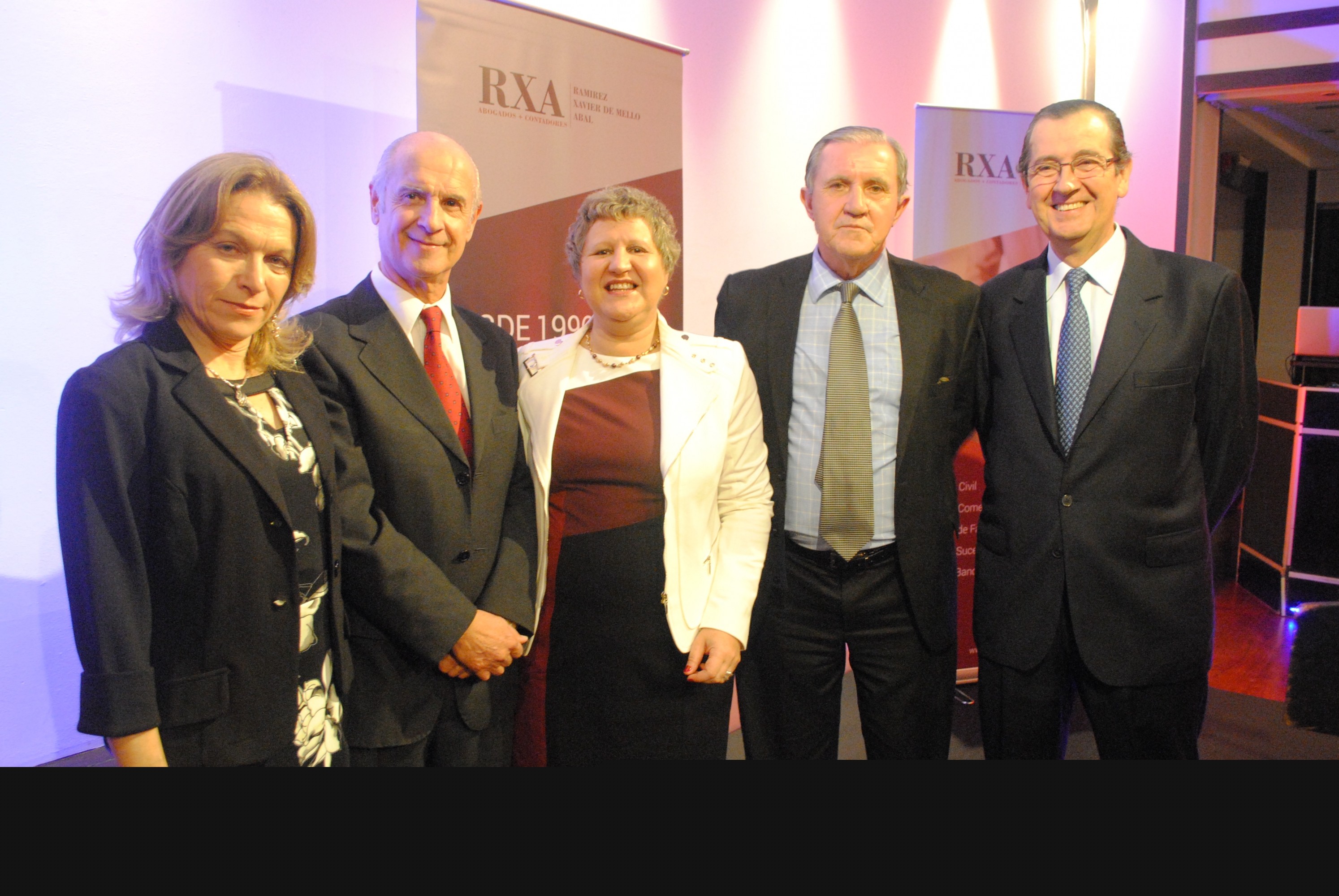 Ema Carozzi, Eugenio Xavier de Mello, Adriana Bacchi, Alejandro Abal, Juan Andrés Ramírez.