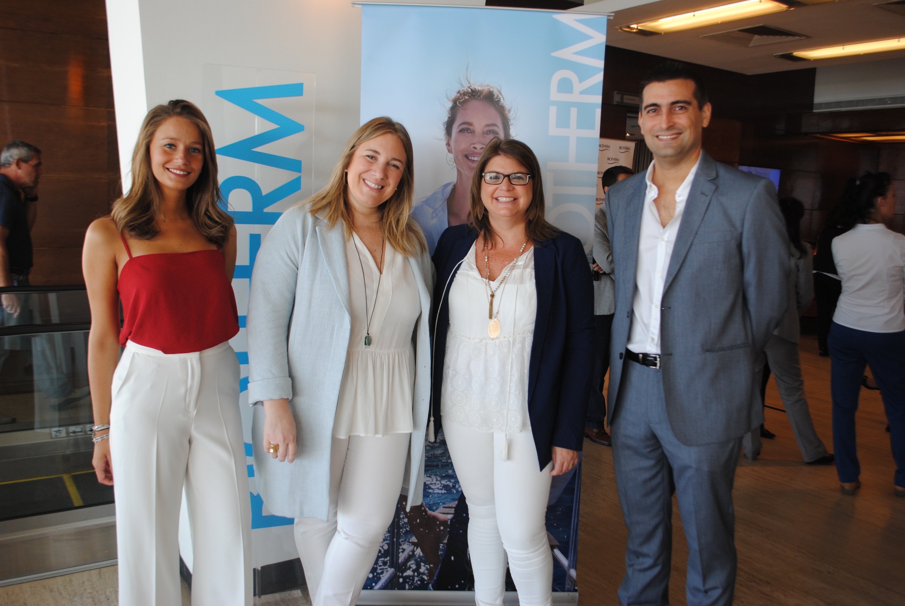 Stefania Pannunzio, Magdalena Mántaras, Leticia Campaña, Malcom Jackson.