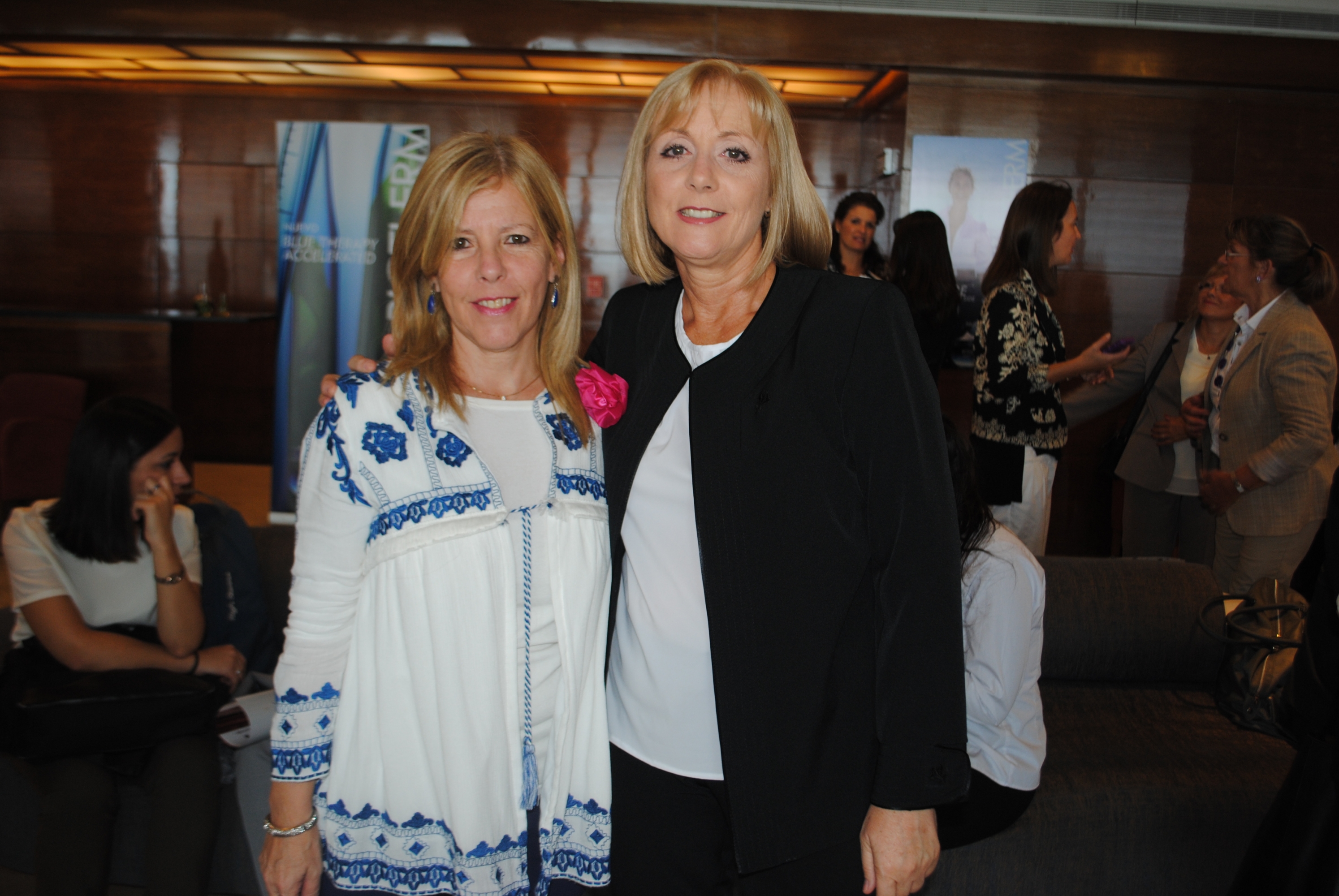 Patricia Nirenberg, Doris Ostendorf.