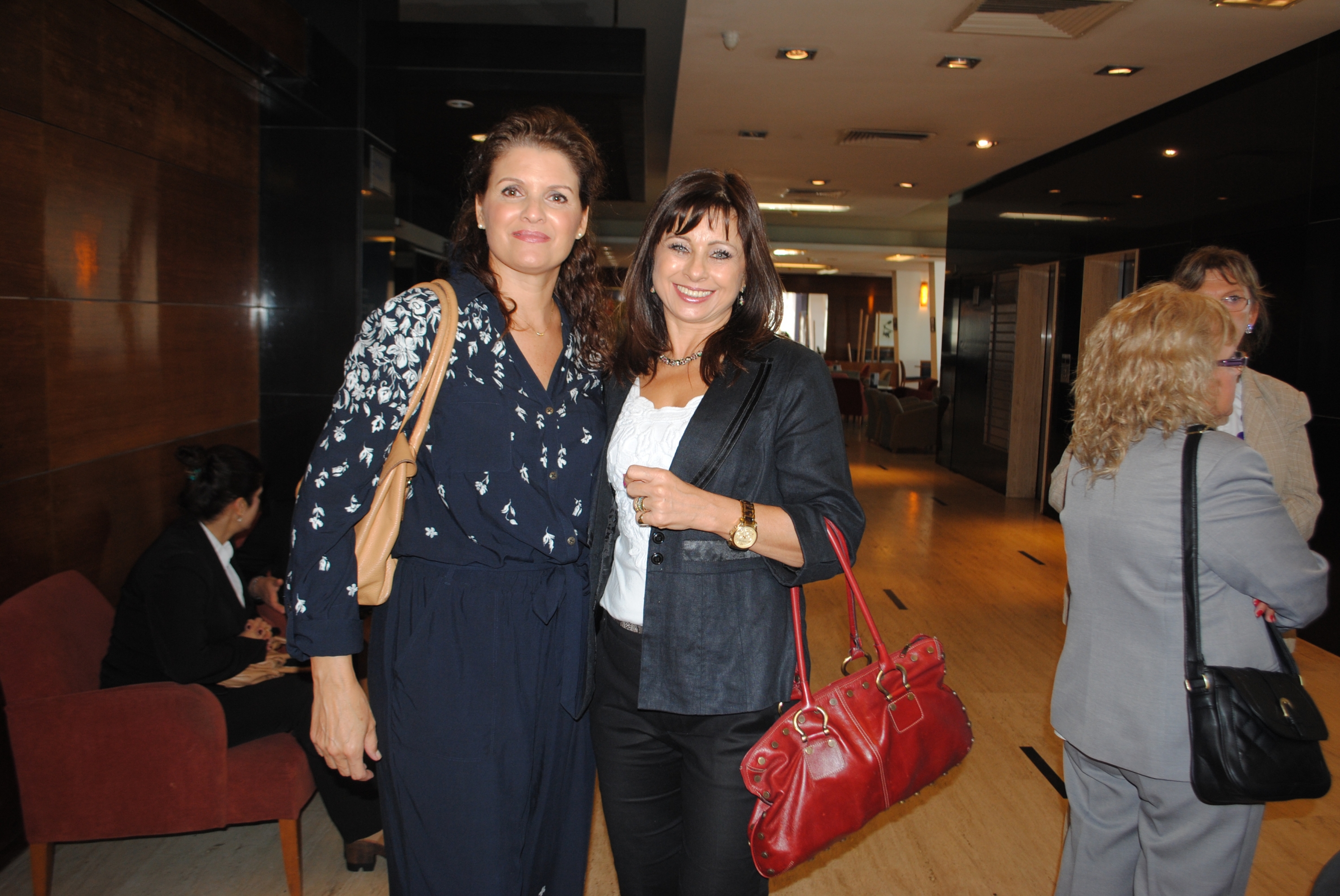 Silvana Lestido, Silvia González.