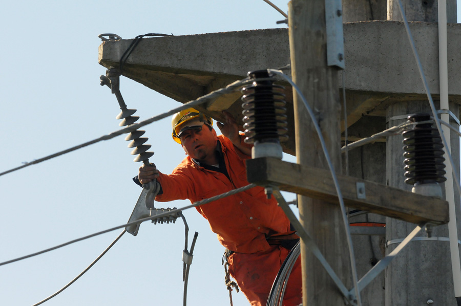 El eterno femenino de una imaginativa pintora