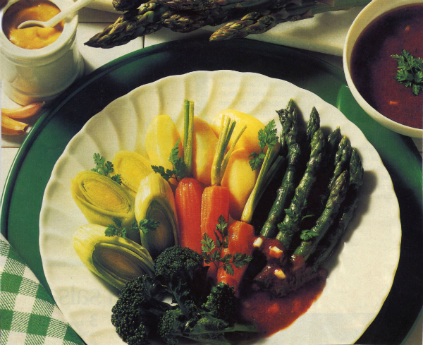 El eterno femenino de una imaginativa pintora