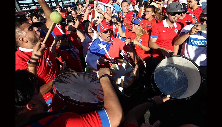 El eterno femenino de una imaginativa pintora