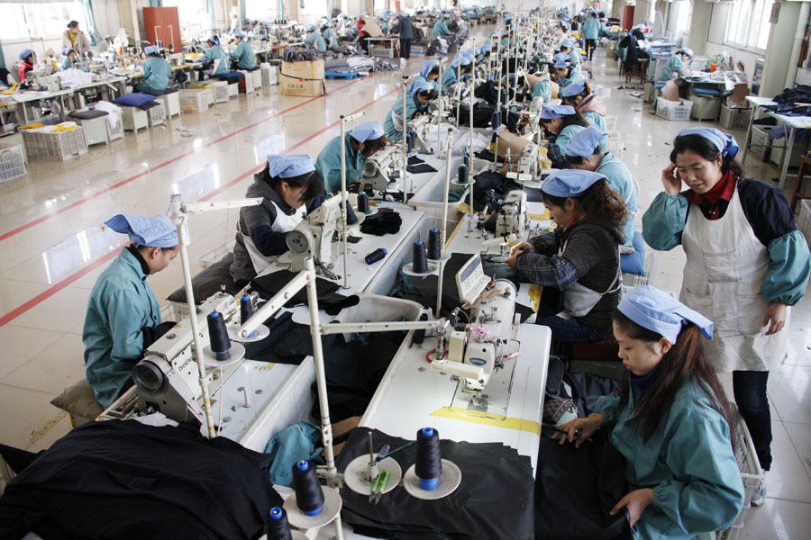 El eterno femenino de una imaginativa pintora