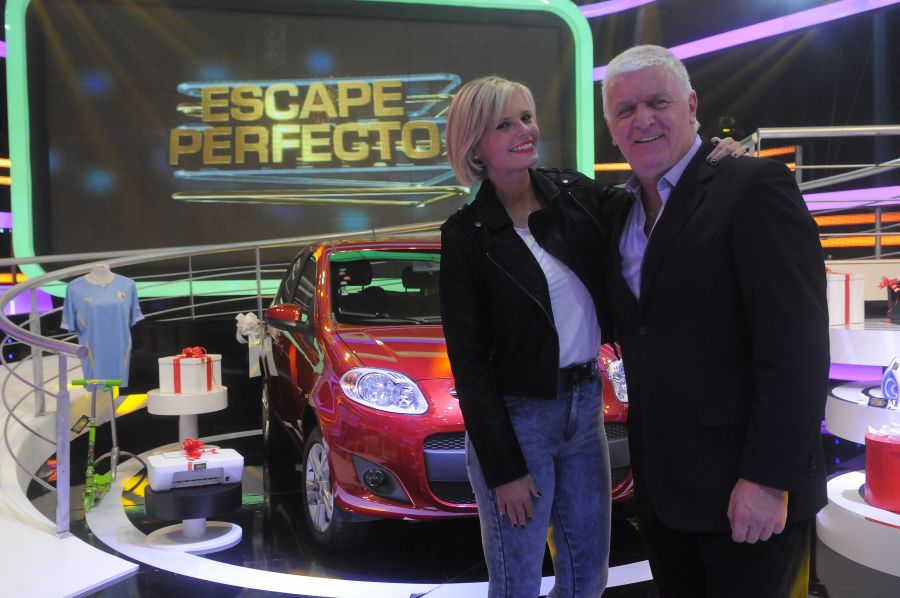 El eterno femenino de una imaginativa pintora