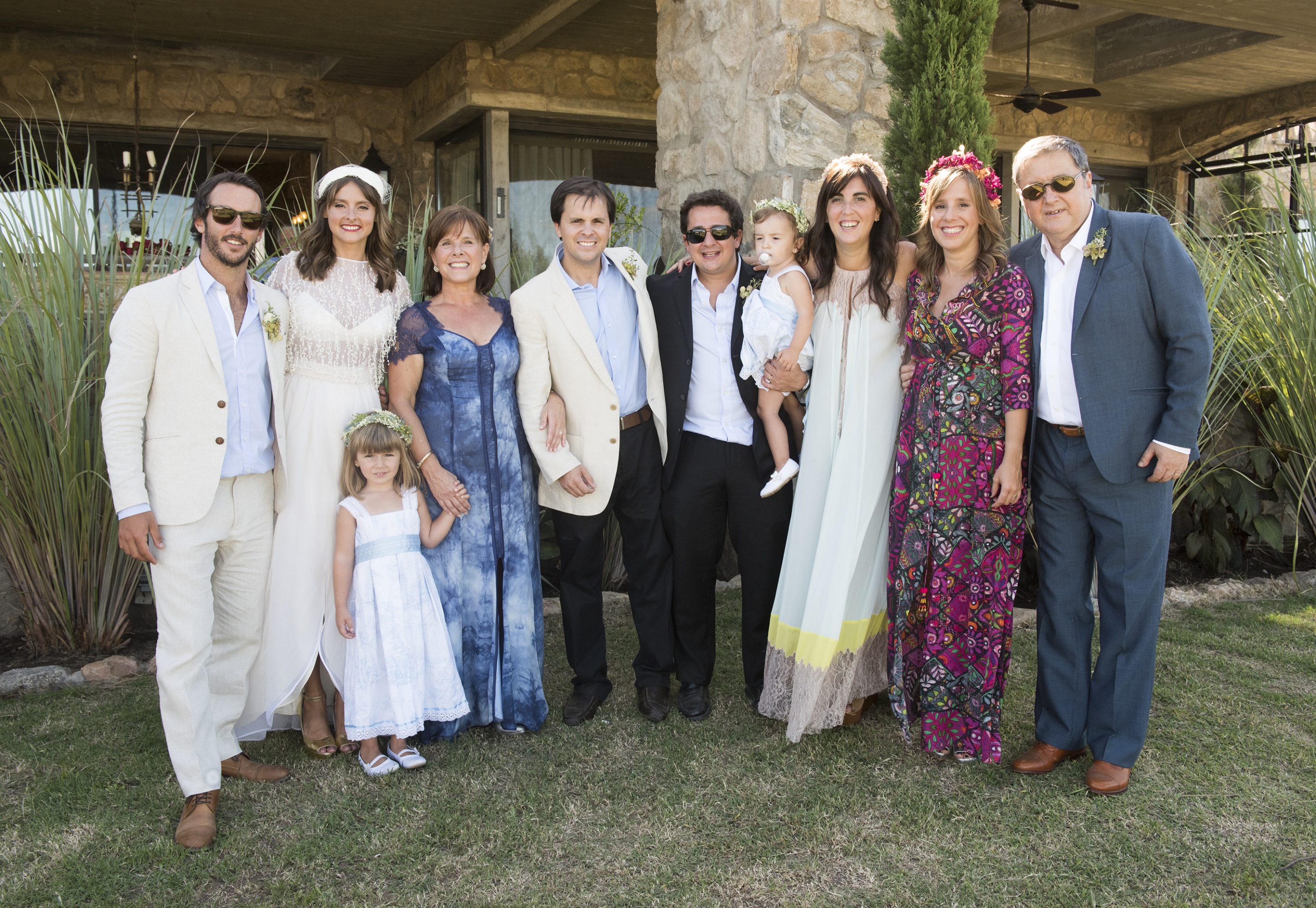 Los novios, Catalina Quartino, Rosa Aguirre, Ignacio Quartino, Juan Rocaldoni, Juana Quartino, Eugenia García Ruiz, Sofia Quartino, Pablo Quartino.