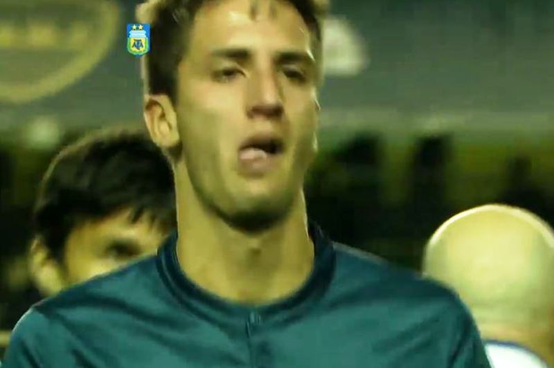 Bentancur se fue llorando. Foto: captura TV.