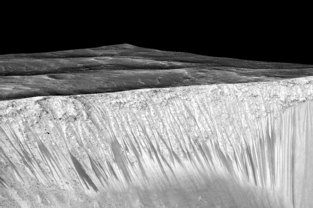 Hay evidencias de la presencia de agua salada en estado líquido en Marte. Foto: NASA.