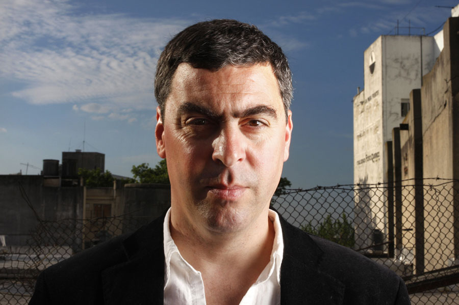 El eterno femenino de una imaginativa pintora