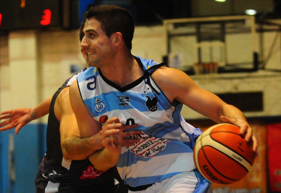 El eterno femenino de una imaginativa pintora