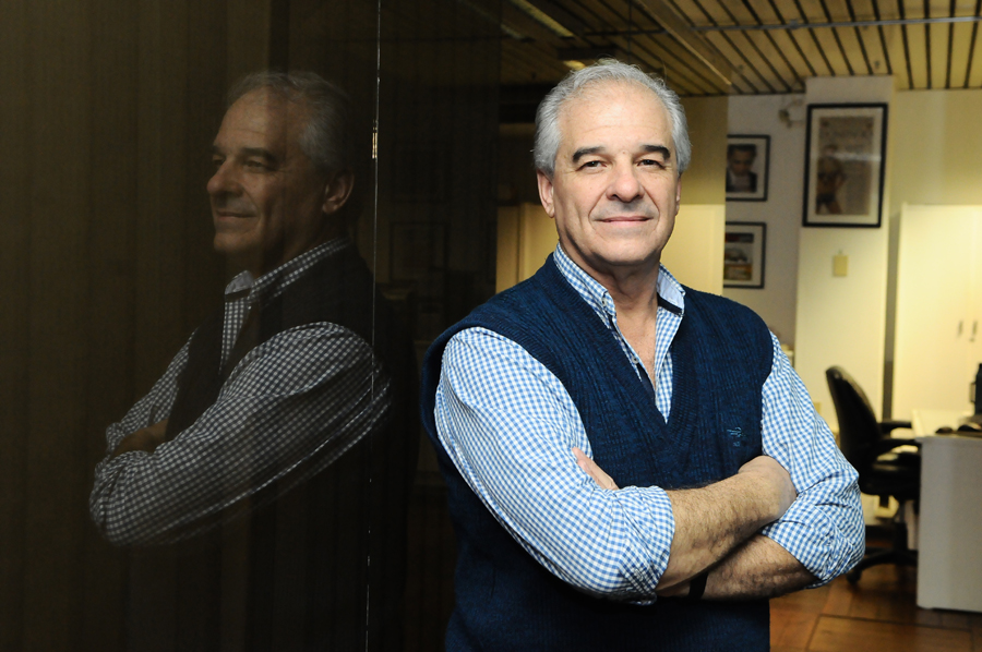 El eterno femenino de una imaginativa pintora