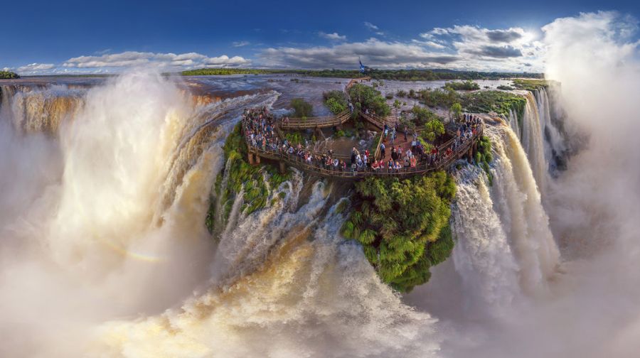 Cataratas de Iguazú en Argentina y Brasil.