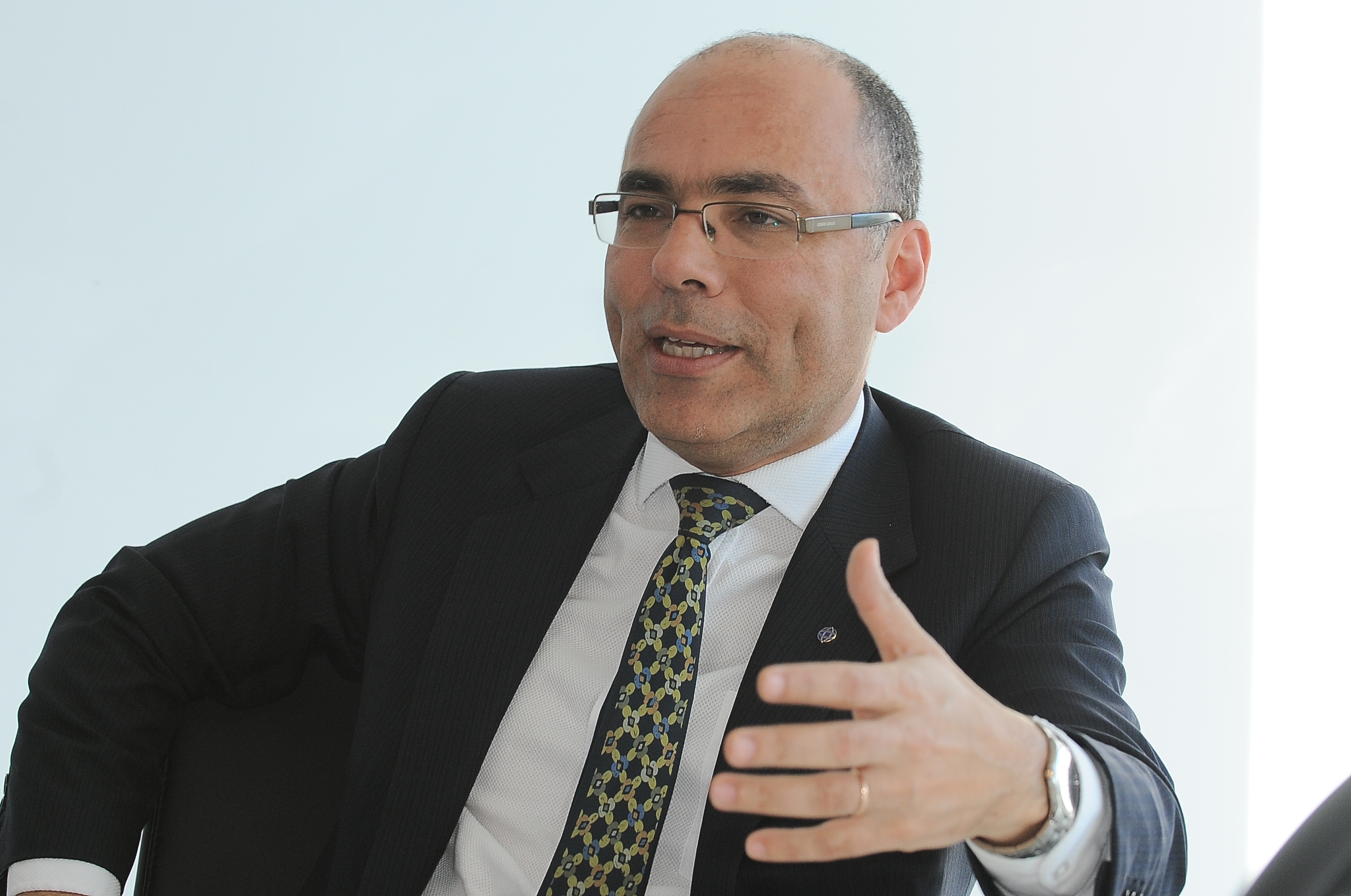 El eterno femenino de una imaginativa pintora