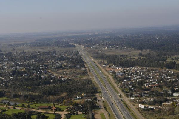 El eterno femenino de una imaginativa pintora