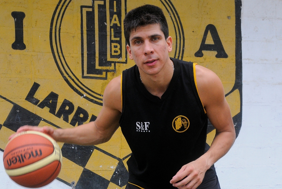 El eterno femenino de una imaginativa pintora