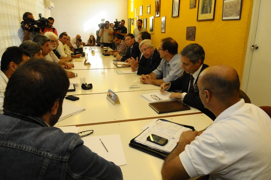 El eterno femenino de una imaginativa pintora