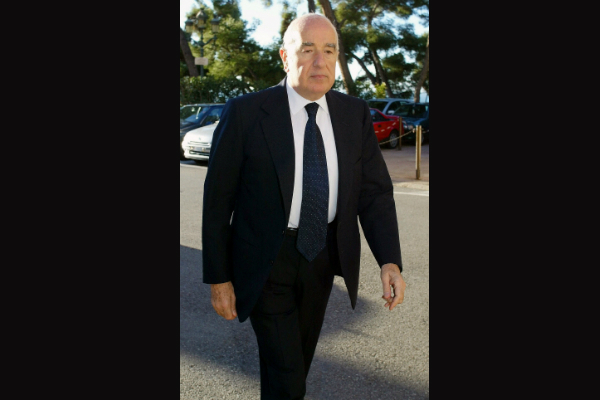 El eterno femenino de una imaginativa pintora