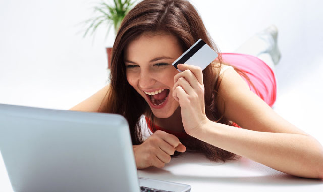 El eterno femenino de una imaginativa pintora