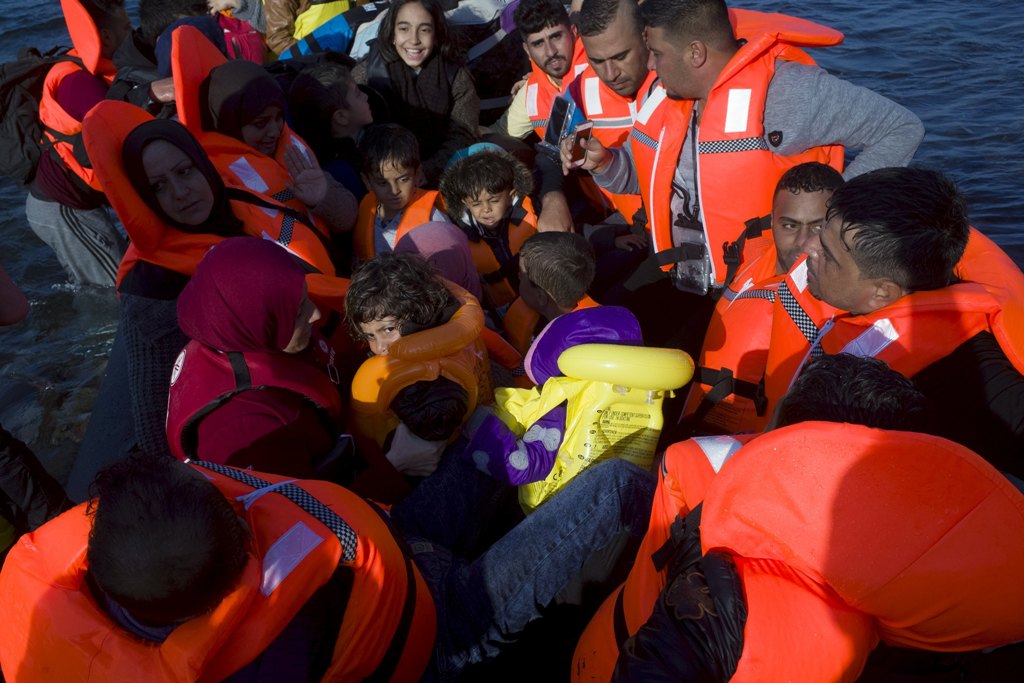 El eterno femenino de una imaginativa pintora