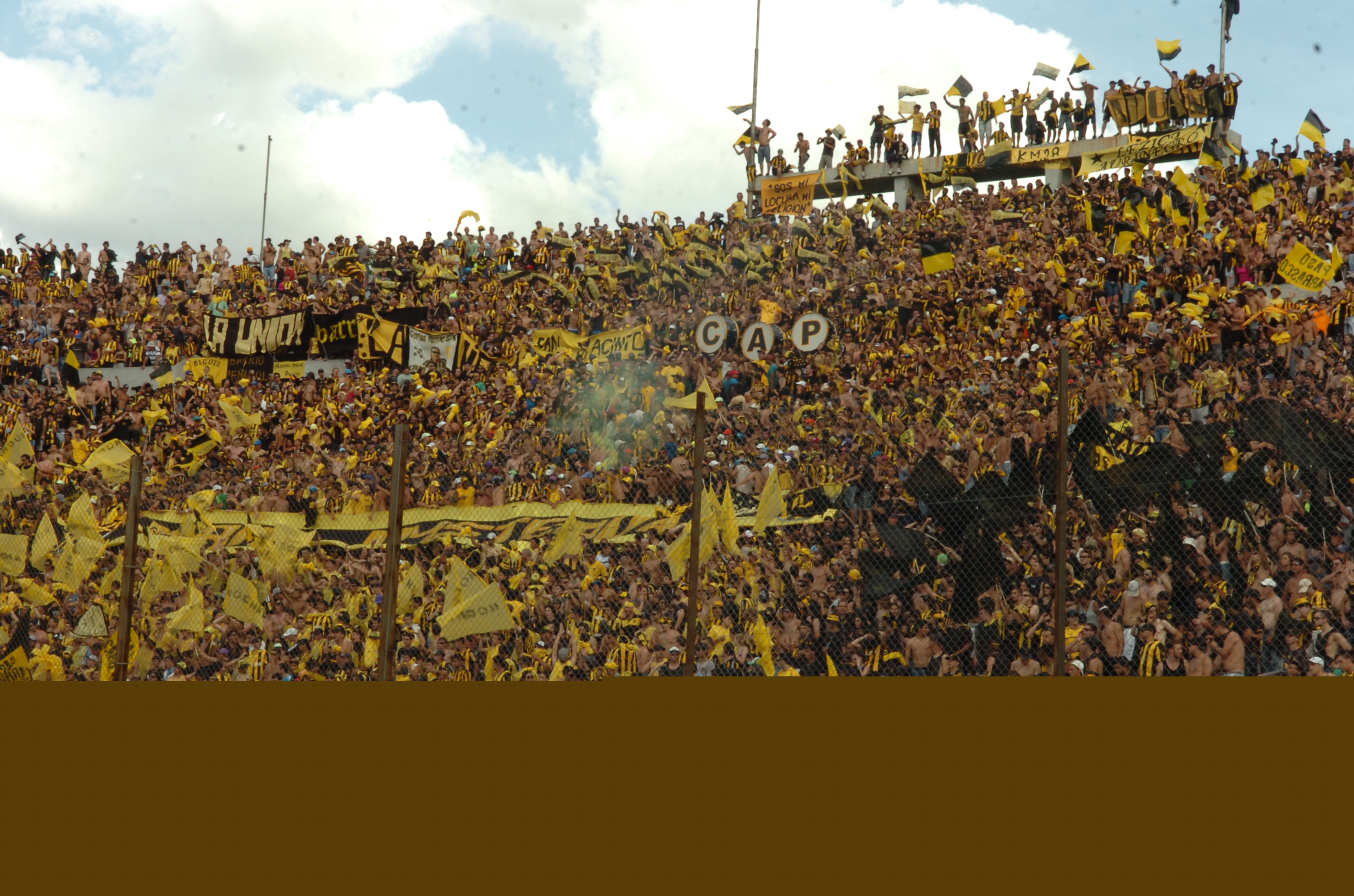 El eterno femenino de una imaginativa pintora