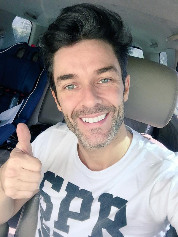 El eterno femenino de una imaginativa pintora