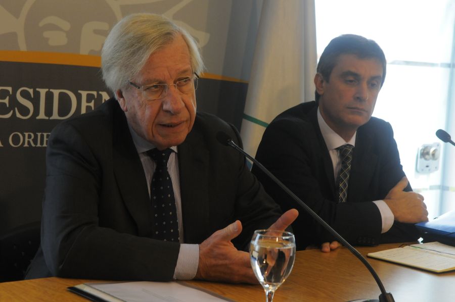 El eterno femenino de una imaginativa pintora