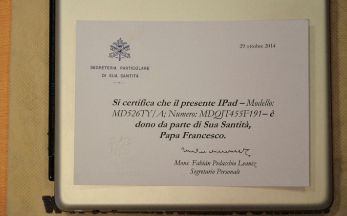 El eterno femenino de una imaginativa pintora